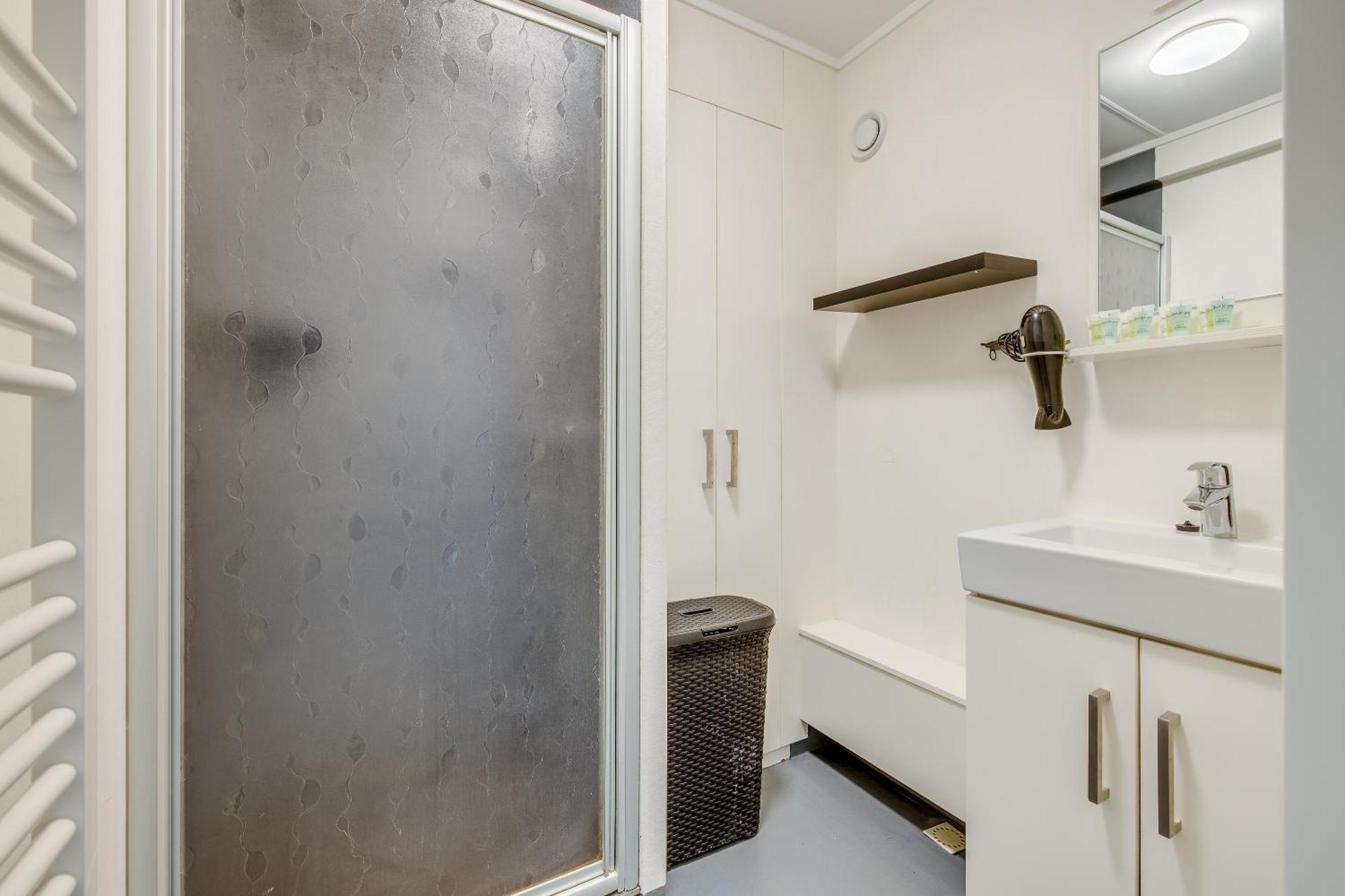 Chalet 'T Veluws Stulpje "Geniet, Ontspan En Droom Even Lekker Weg!" Putten Esterno foto