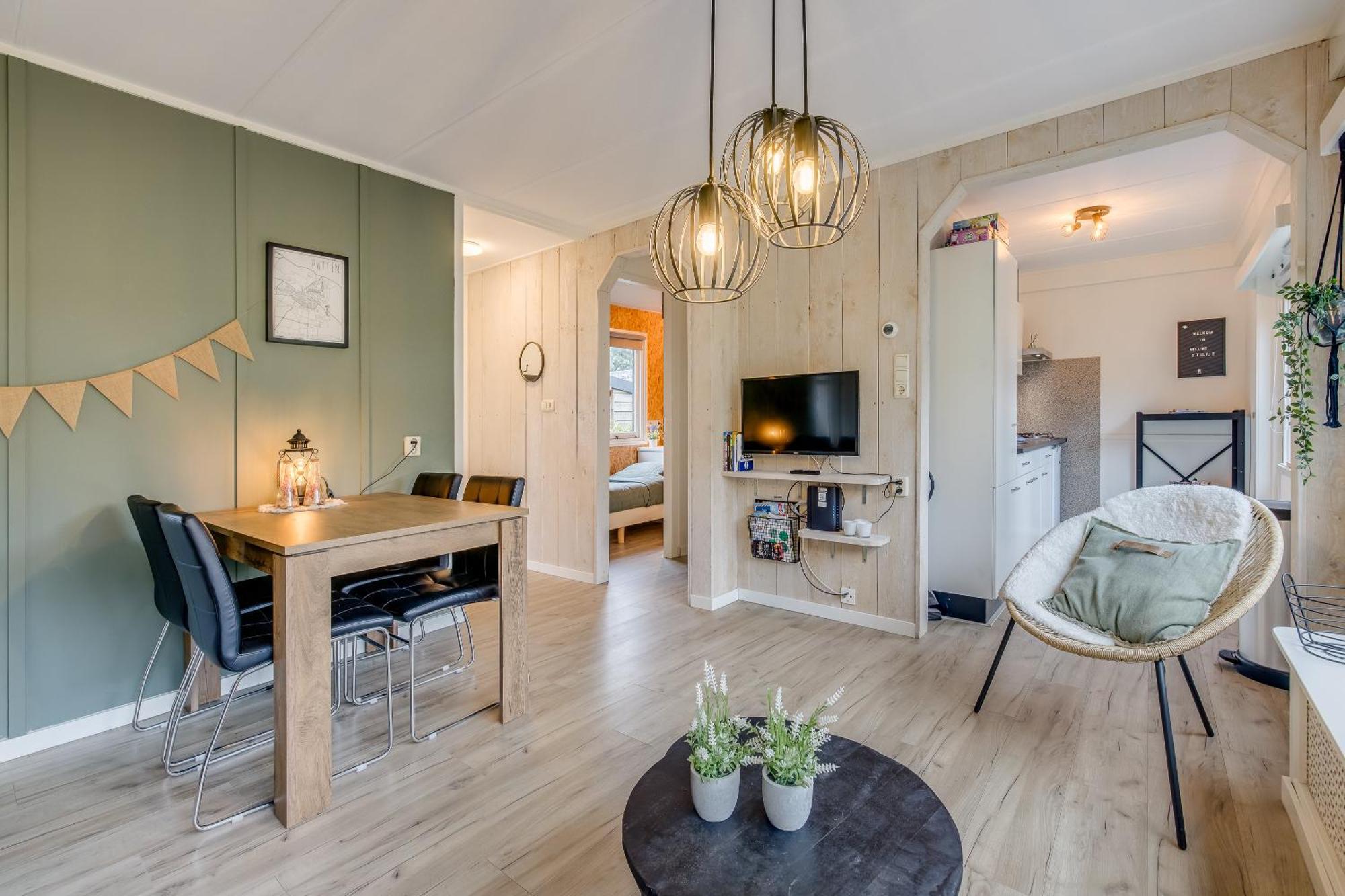 Chalet 'T Veluws Stulpje "Geniet, Ontspan En Droom Even Lekker Weg!" Putten Esterno foto
